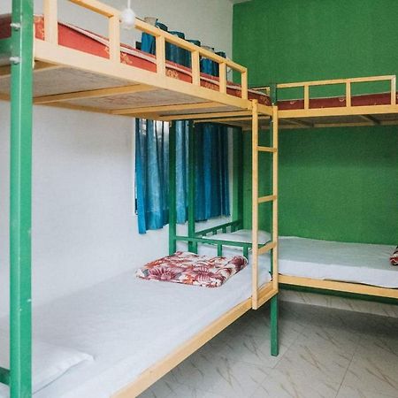 Rasta Mansion Beach Hostel And Rooms Arambol Exterior foto